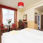 Hotel Ostrůvek